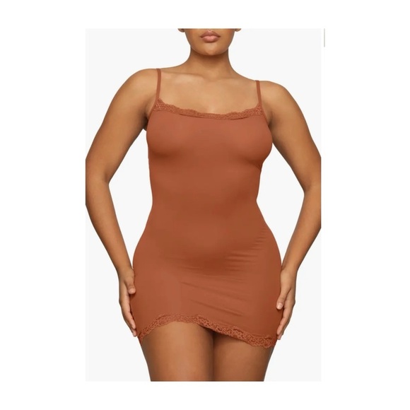 SKIMS Dresses & Skirts - Skims fit everybody lace slip dress in bronze NWT